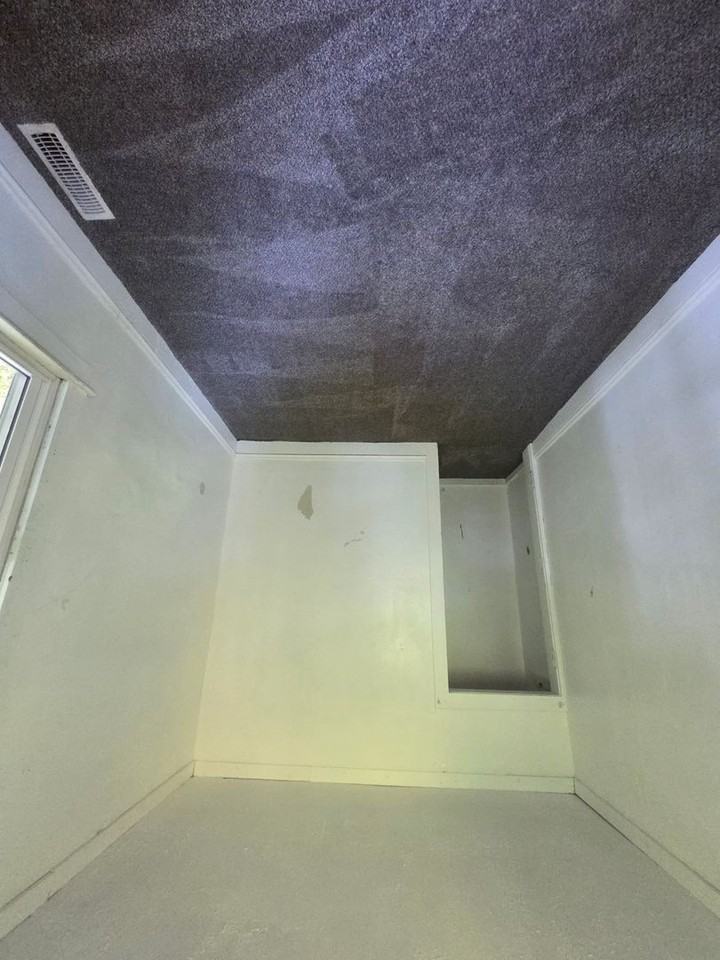 1137 N 4th St - Photo 7 of 10