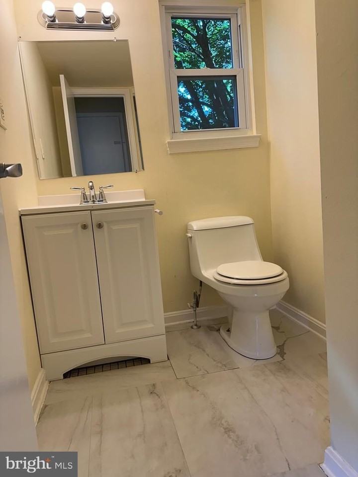 19088 Mcfarlin Dr - Photo 7 of 22