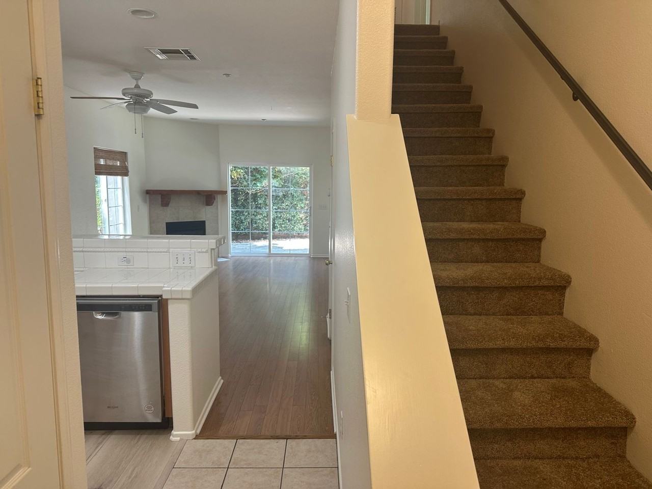 609 Central Ave #1 - Photo 4 of 25