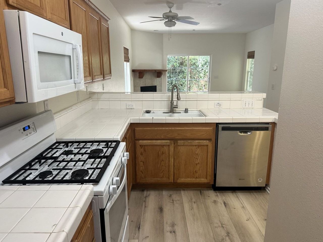 609 Central Ave #1 - Photo 6 of 25