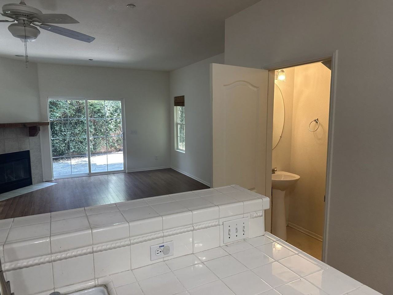 609 Central Ave #1 - Photo 7 of 25