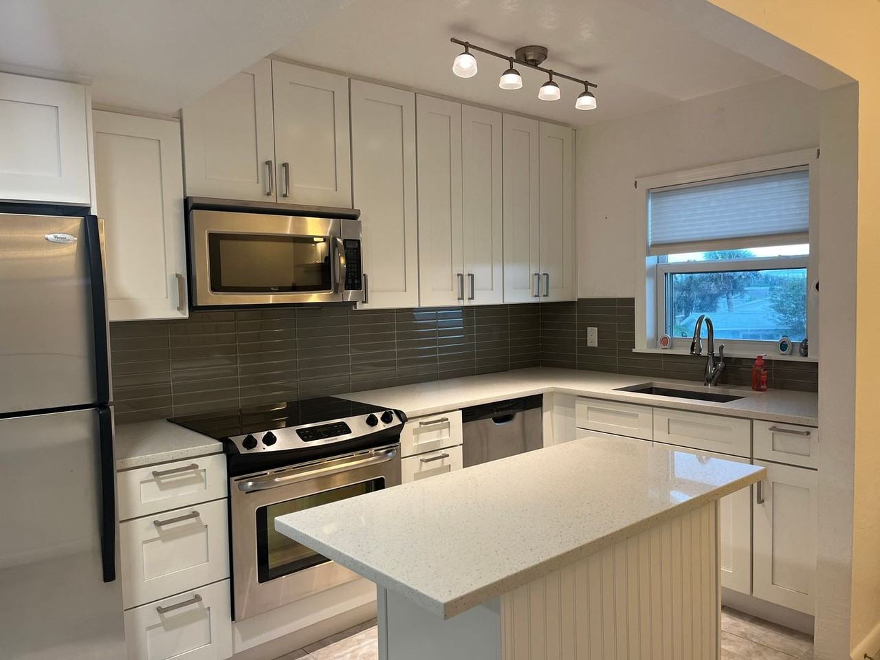 1510 Ocean Shore Blvd - Photo 3 of 16