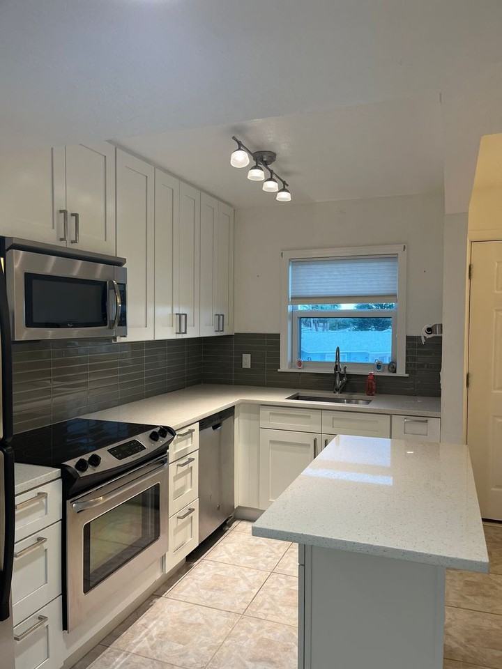 1510 Ocean Shore Blvd - Photo 5 of 16
