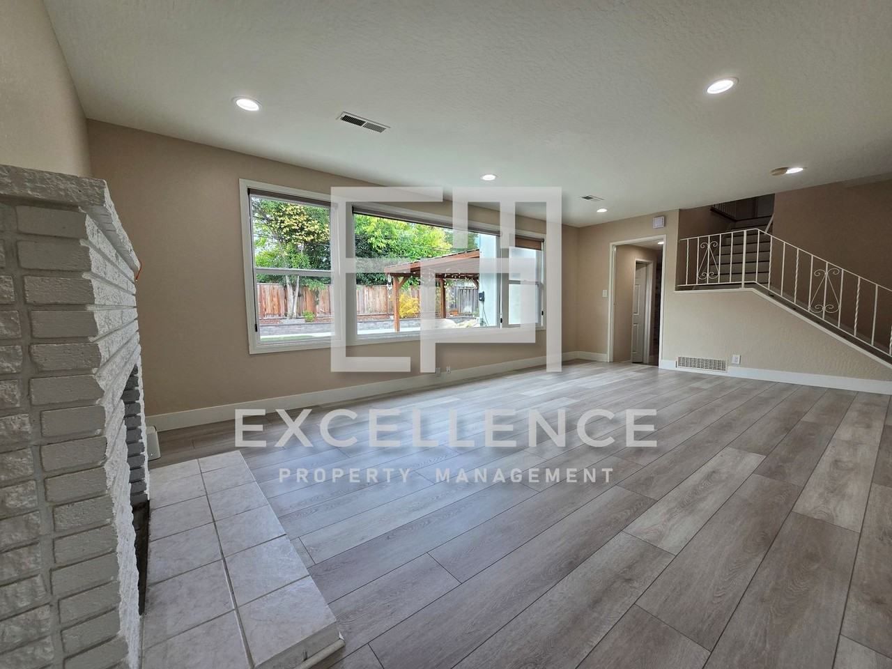 2928 Rustic Dr - Photo 5 of 16