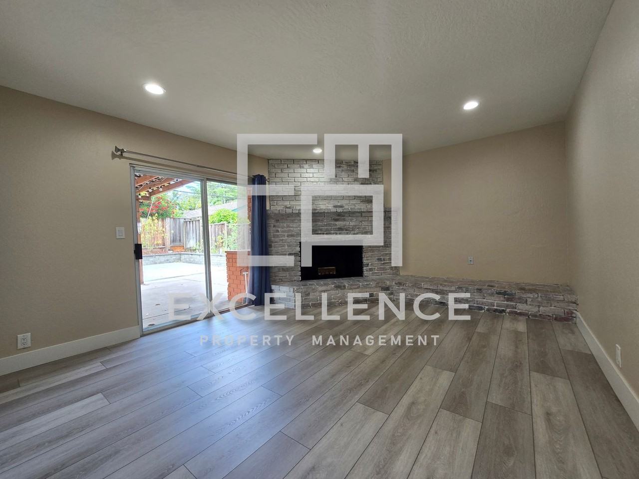 2928 Rustic Dr - Photo 6 of 16