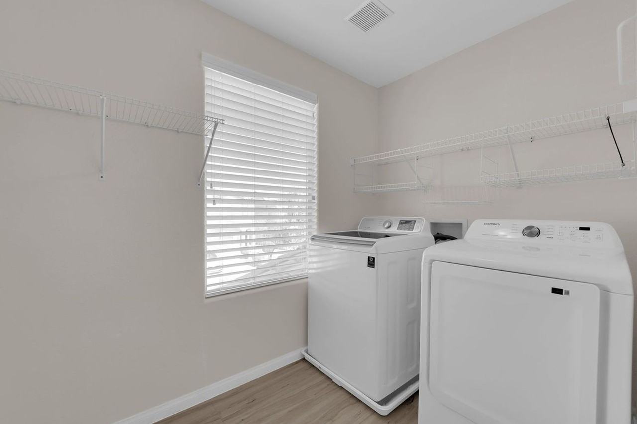7861 Juniper Forest St - Photo 4 of 21