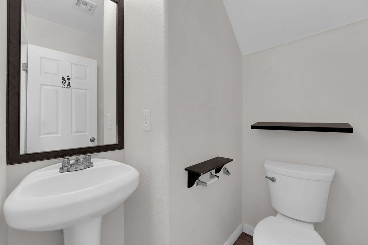 7861 Juniper Forest St - Photo 6 of 21