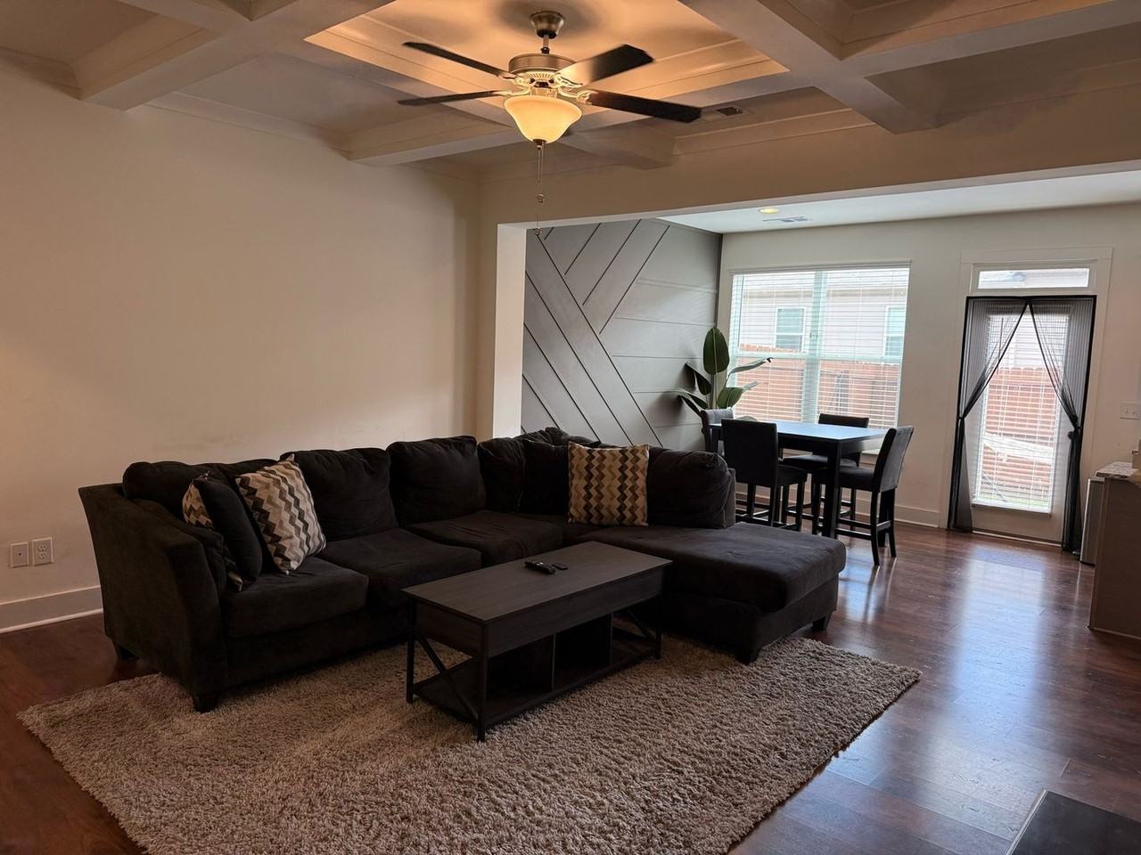 5318 Radford Loop - Photo 4 of 24