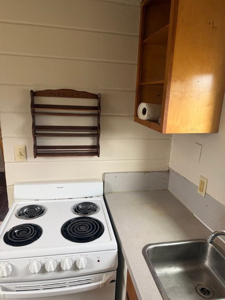 5170 Main St #2 - Photo 5 of 5