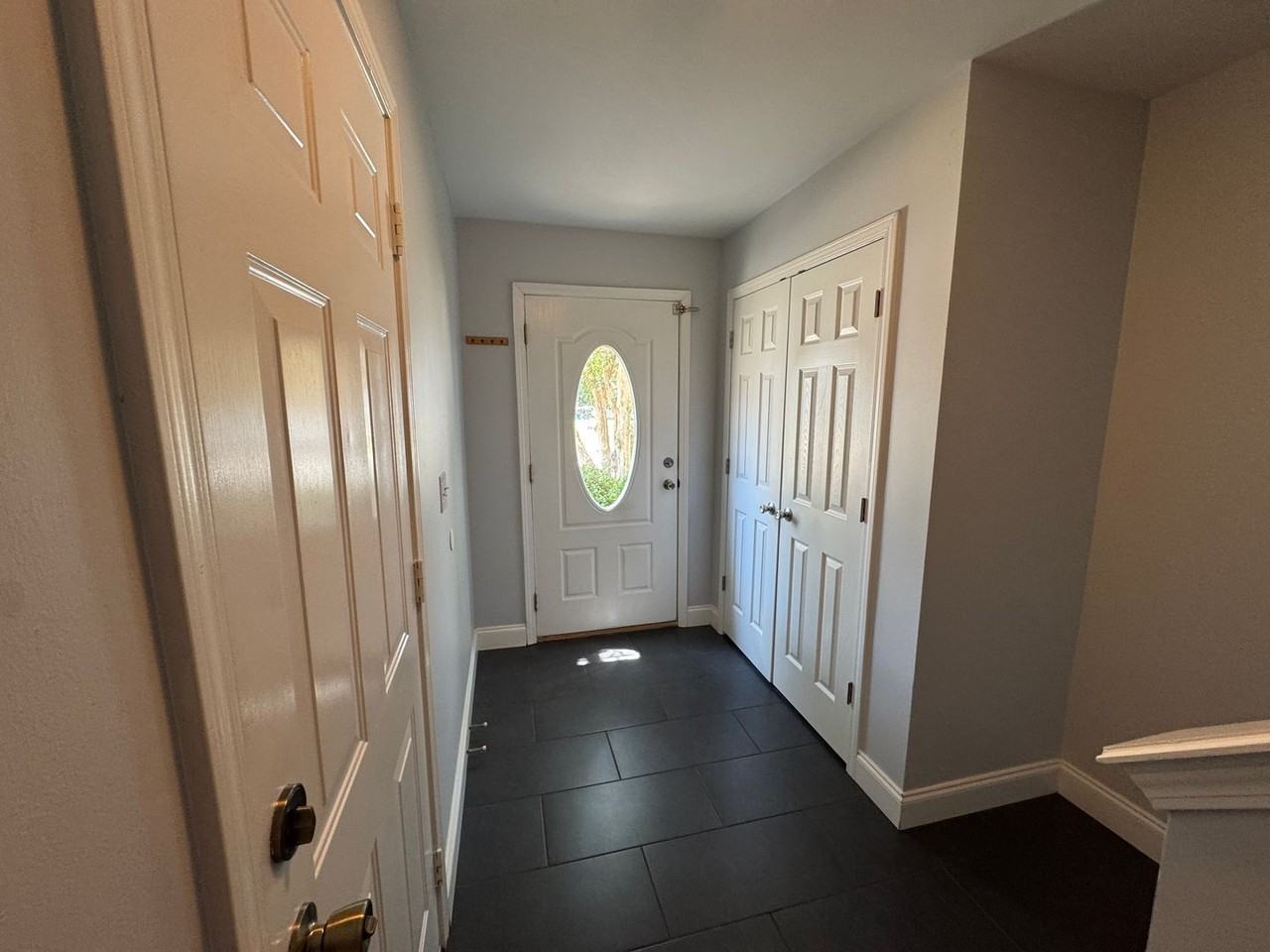 304 Rock Ridge Ln - Photo 3 of 27