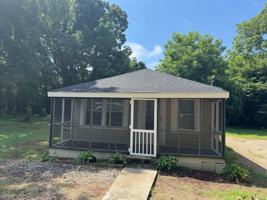 featured image of 515 Costner St