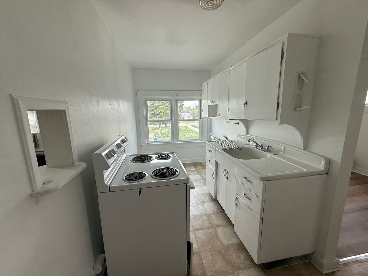 100 S College Ave - Photo 6 of 8