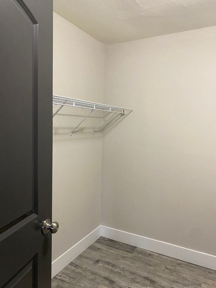 Squire Meadows - Photo 6 of 14