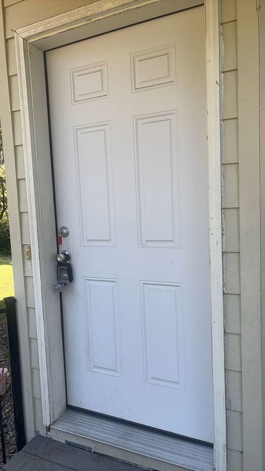 2791 Nw Kline St - Photo 3 of 44