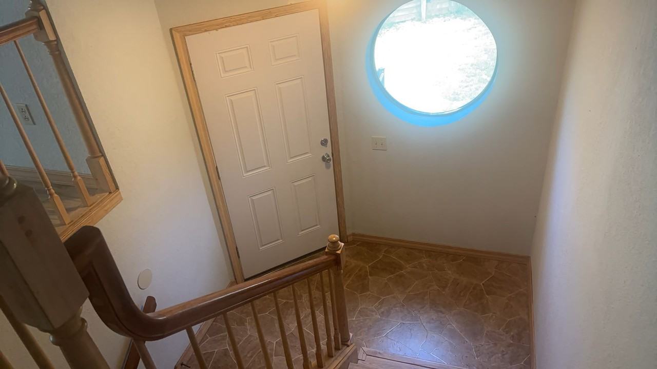 2791 Nw Kline St - Photo 7 of 44