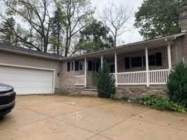 featured image of 889 Ghent Rd