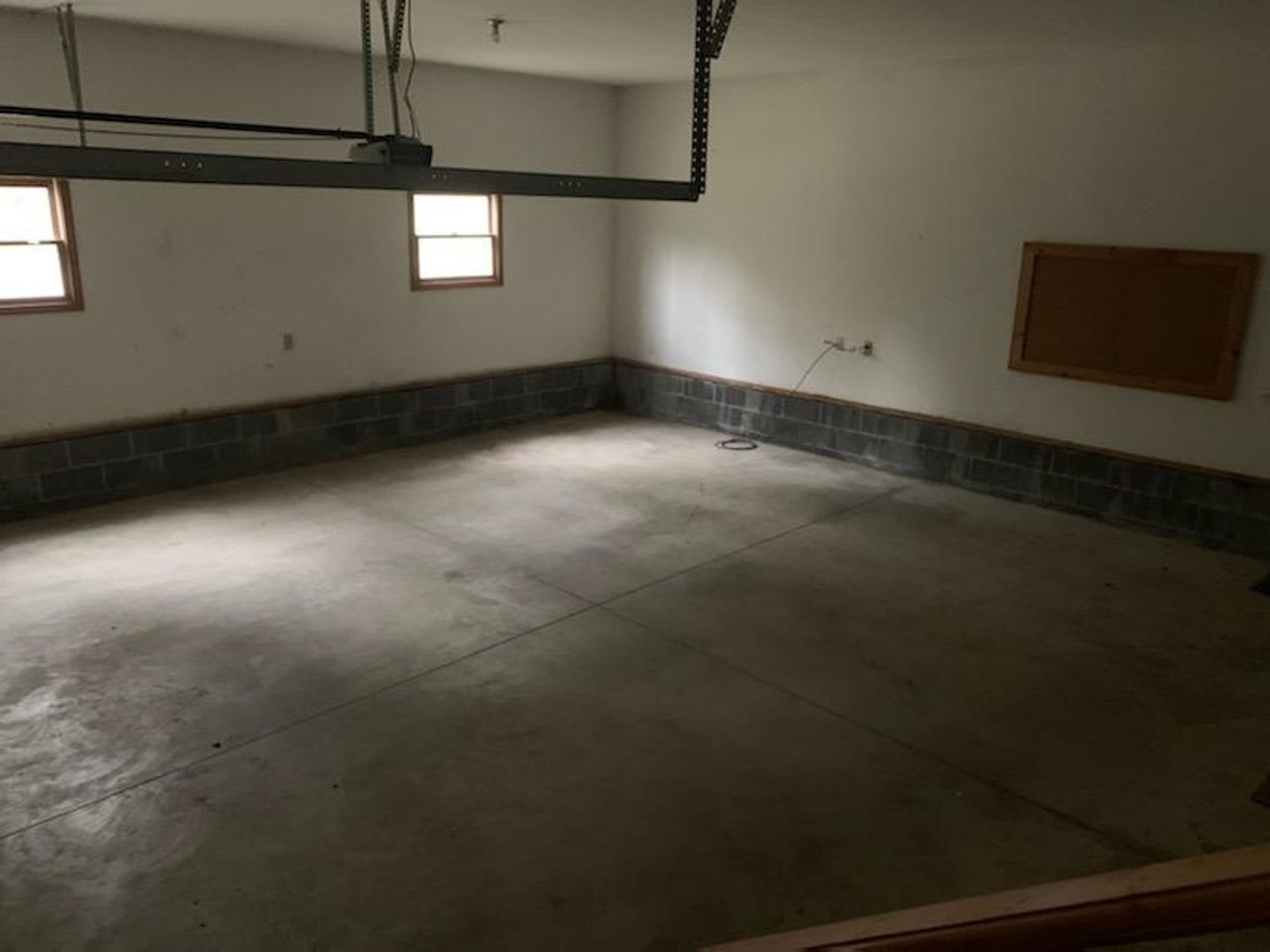 889 Ghent Rd - Photo 4 of 21