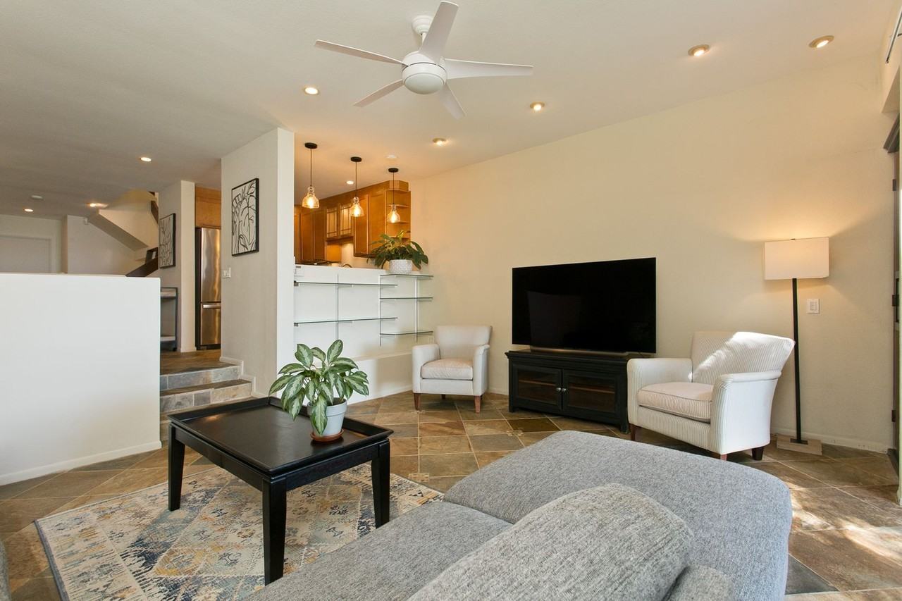 117 Maunalua Ave Apt C - Photo 6 of 28