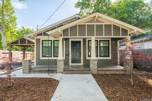 1111 Oleander Ave - Photo 1 of 1