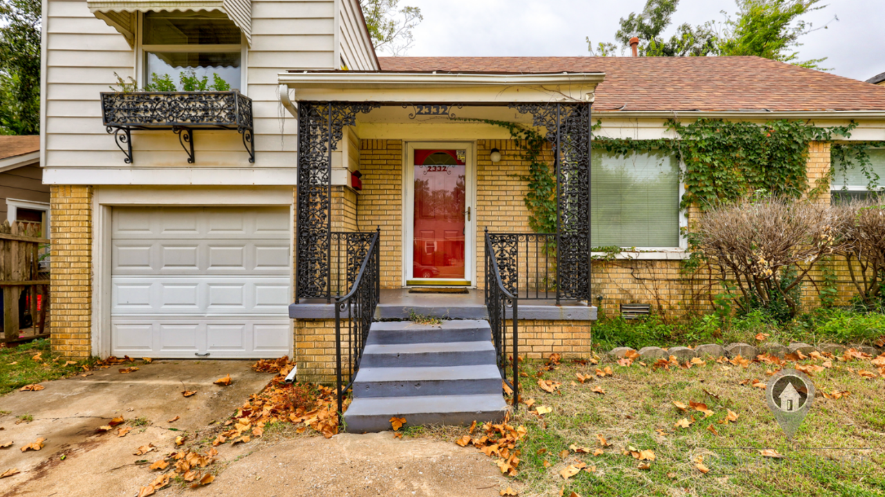 2332 Nw 38th St - Photo 3 of 20