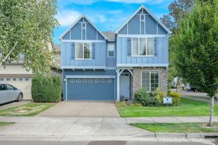 504 Ne Caden Ave - Photo 1 of 1