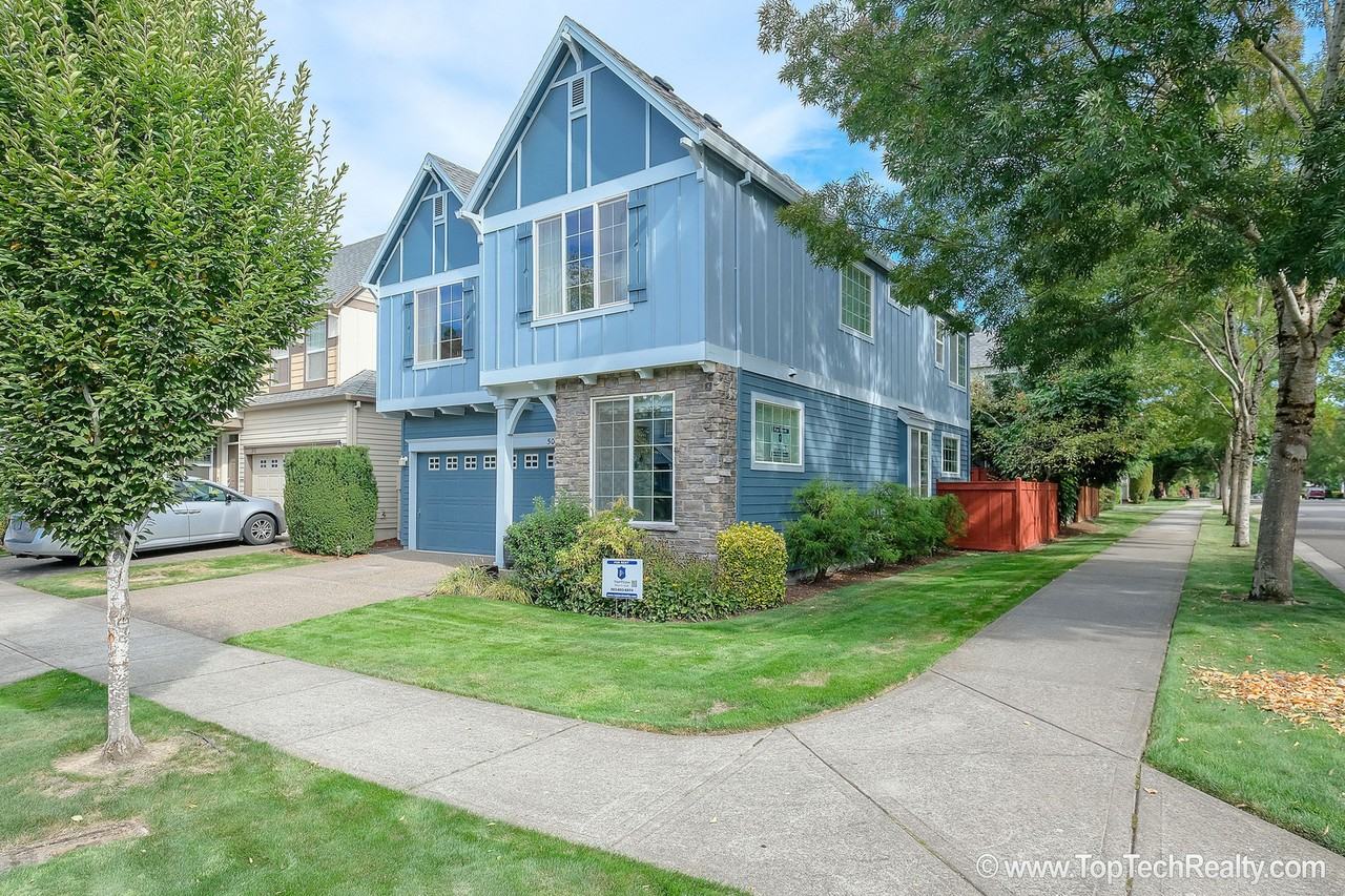 504 Ne Caden Ave - Photo 2 of 27