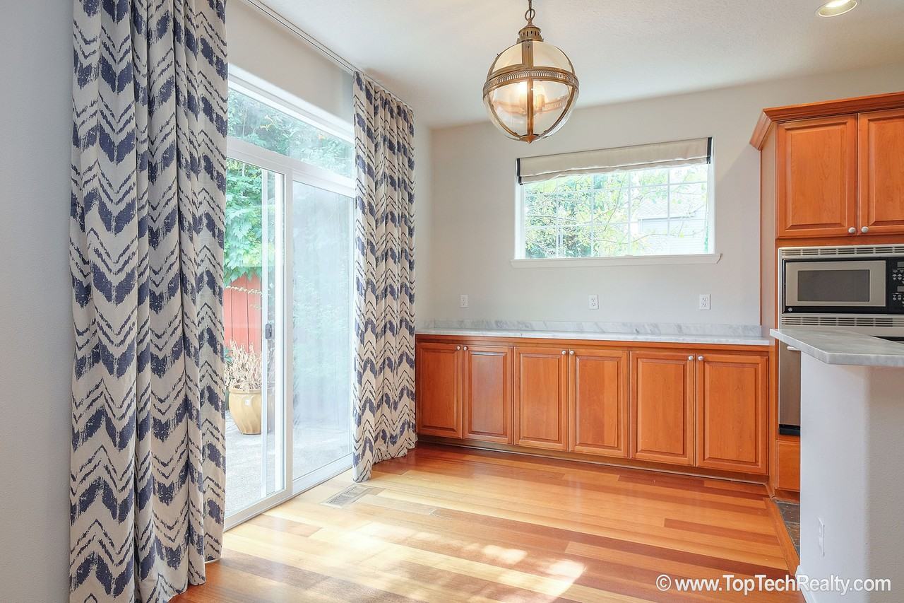 504 Ne Caden Ave - Photo 7 of 27