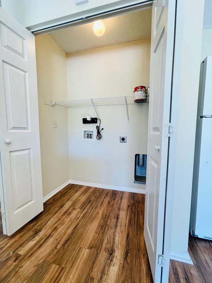 3038 Regency Oaks Dr - Photo 7 of 21