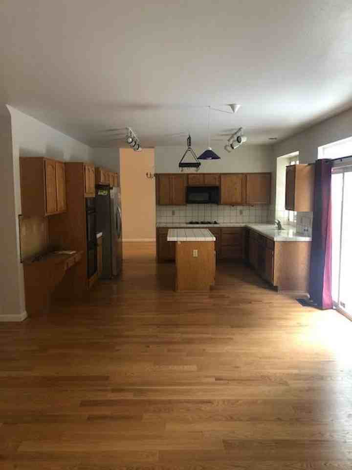 4185 Falling Water Dr - Photo 6 of 21