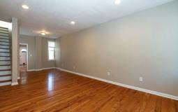 925 N Pine St - Photo 1 of 1