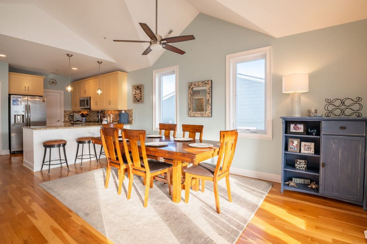 608 Fresh and Salty @ 608 Carolina Beach Ave. S. #202 - Photo 3 of 29
