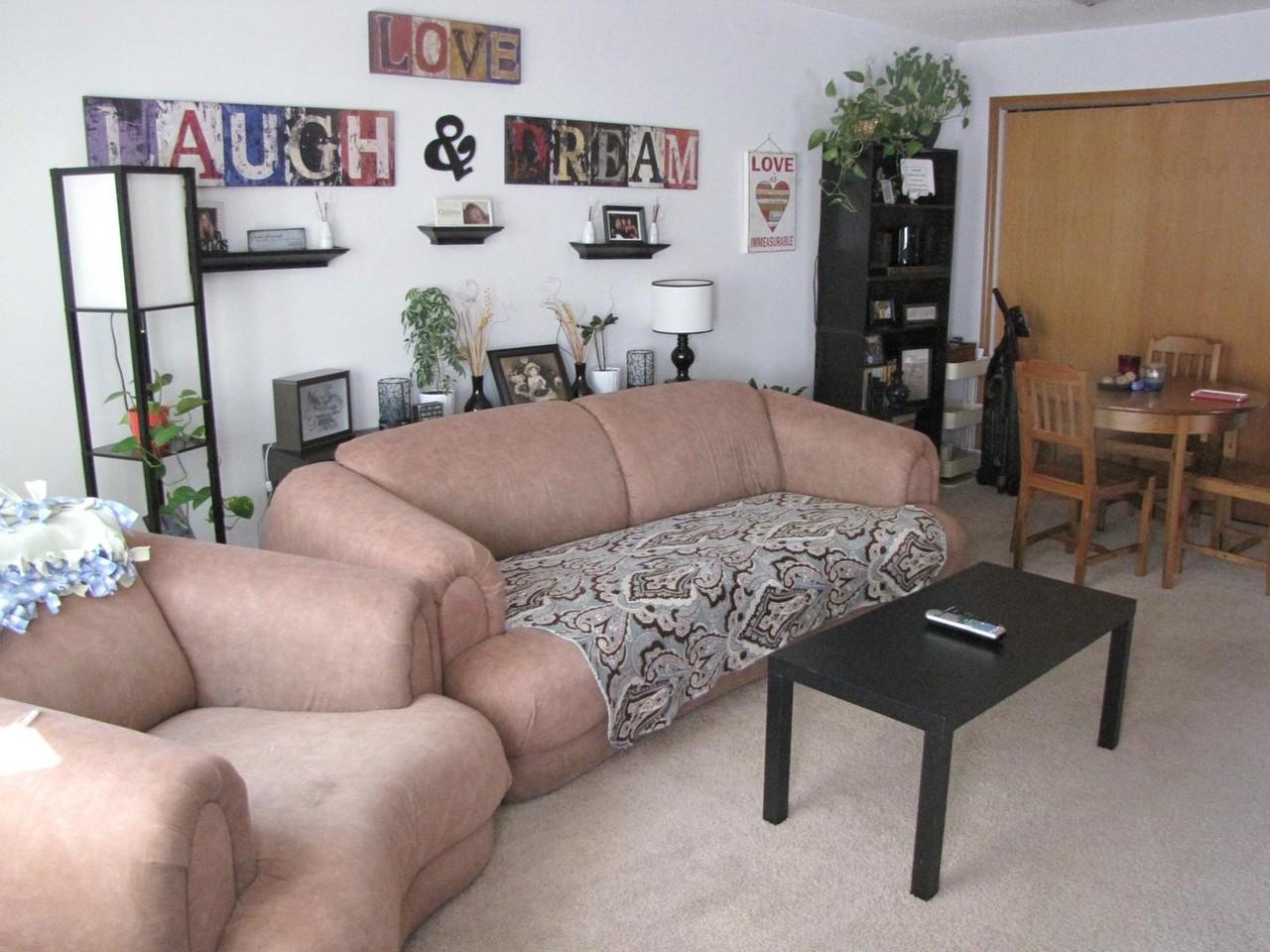 15753 Flackwood Ave - Photo 3 of 9