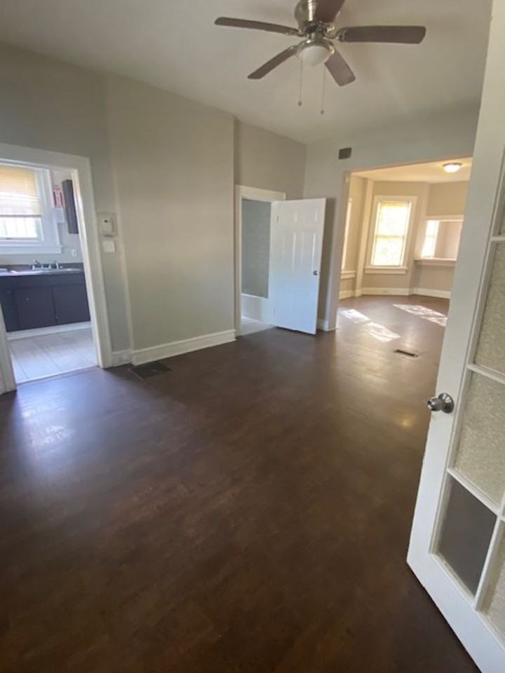 3905 W Forest Park Ave - Photo 2 of 15