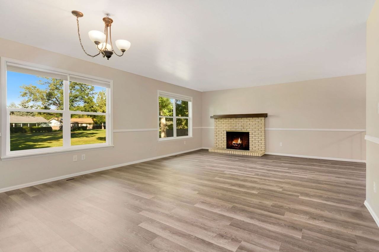 1848 Marlborough Ct - Photo 4 of 26