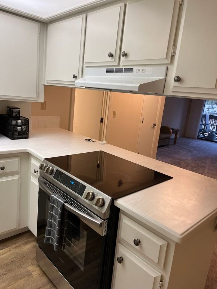 333 Ski Way - Photo 2 of 21
