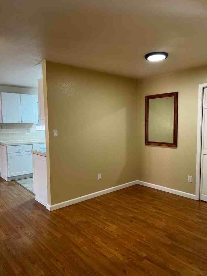 515 Nancy Cir - Photo 5 of 18