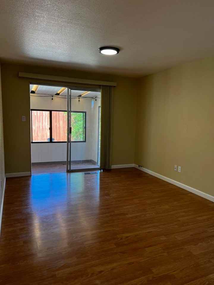 515 Nancy Cir - Photo 6 of 18