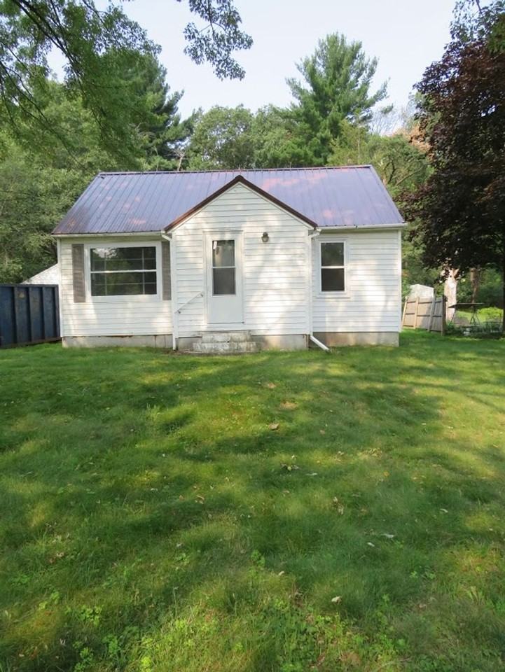 3406 Blakeley Ave - Photo 2 of 10