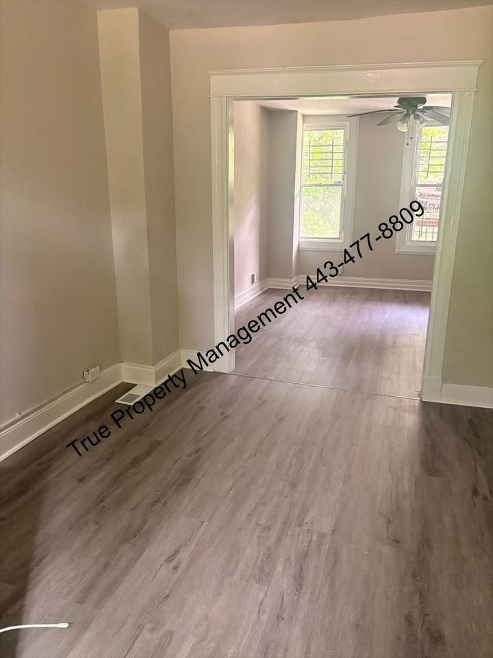 2434 Druid Park Dr - Photo 4 of 10