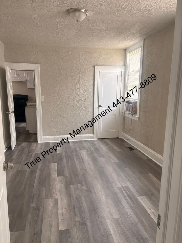 2635 Park Heights Terr - Photo 6 of 27