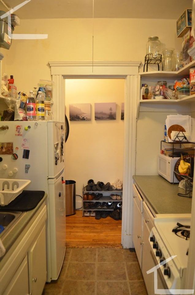 28 Quint Ave - Photo 5 of 8