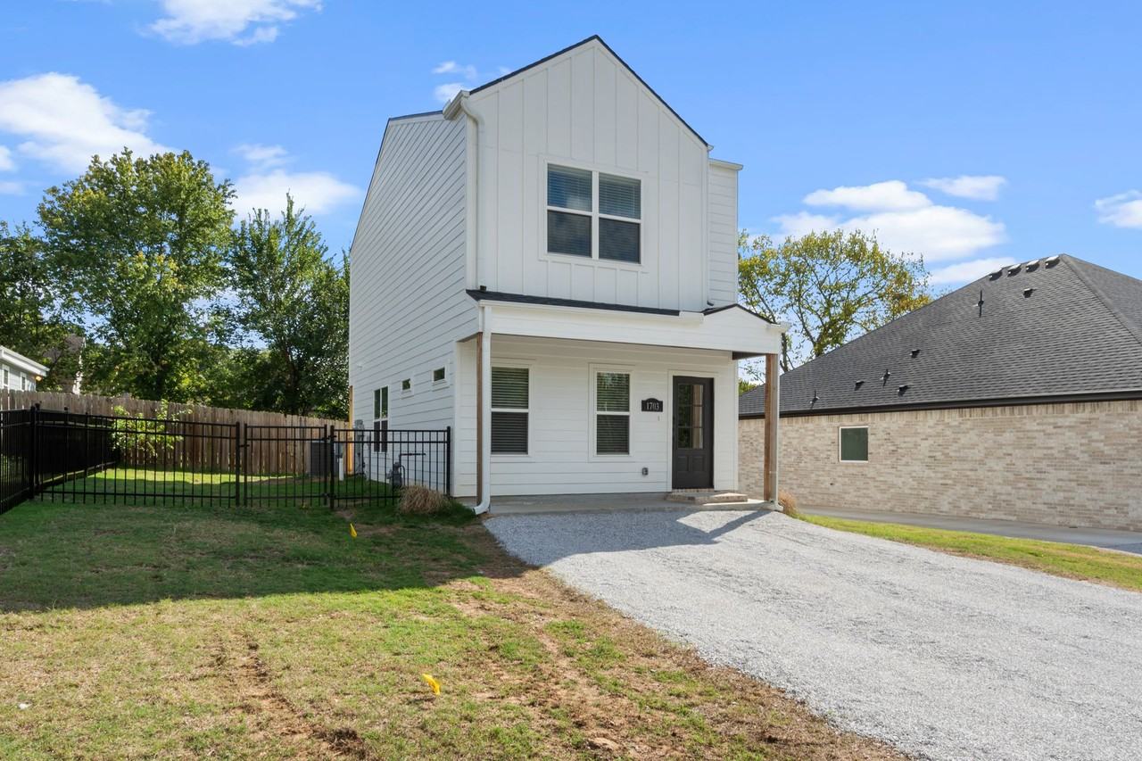 1703 Holly Street - Photo 2 of 16
