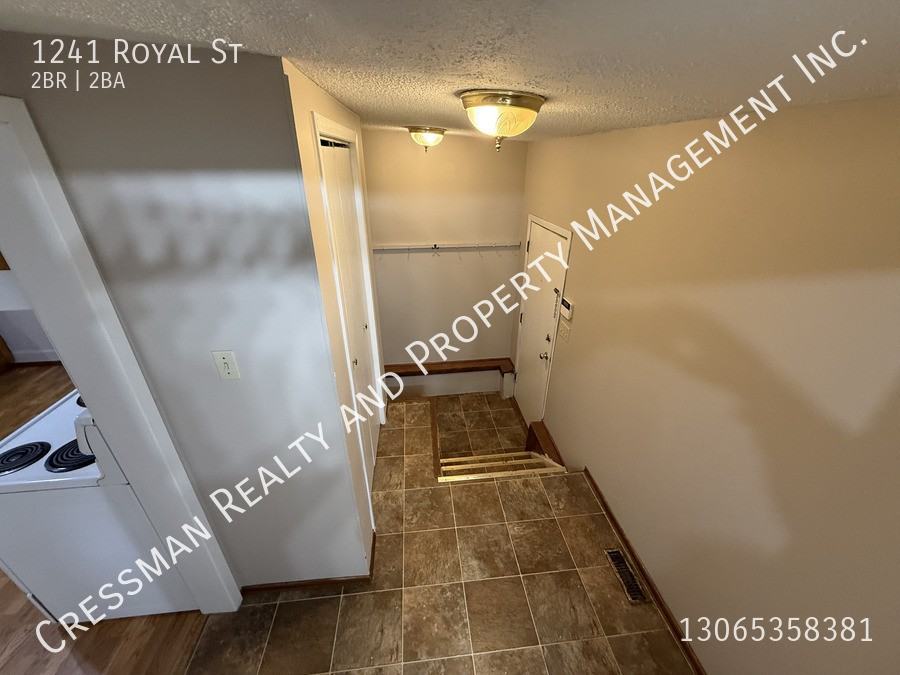 1241 Royal St - Photo 7 of 16