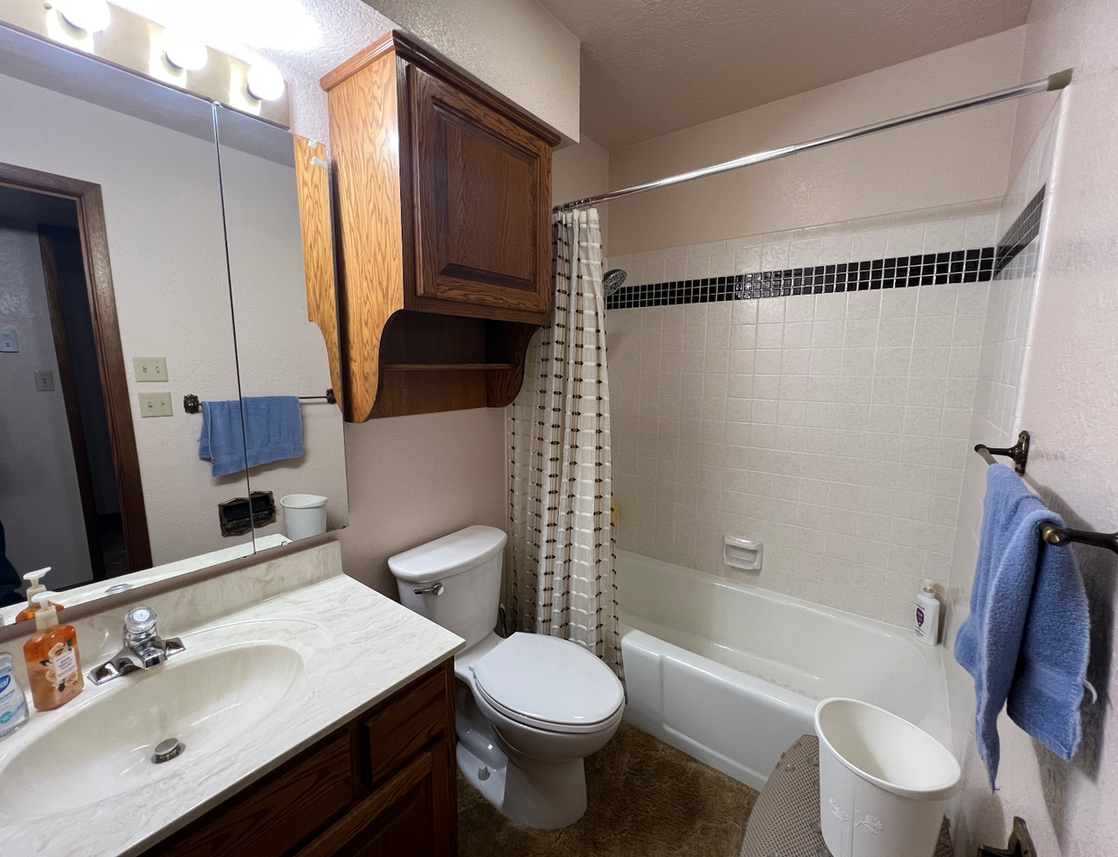 909 W Firwood St - Photo 6 of 11