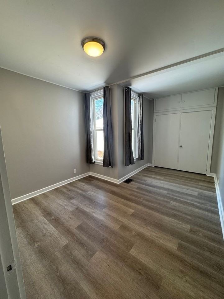 122 W Wiley Ave - Photo 7 of 8