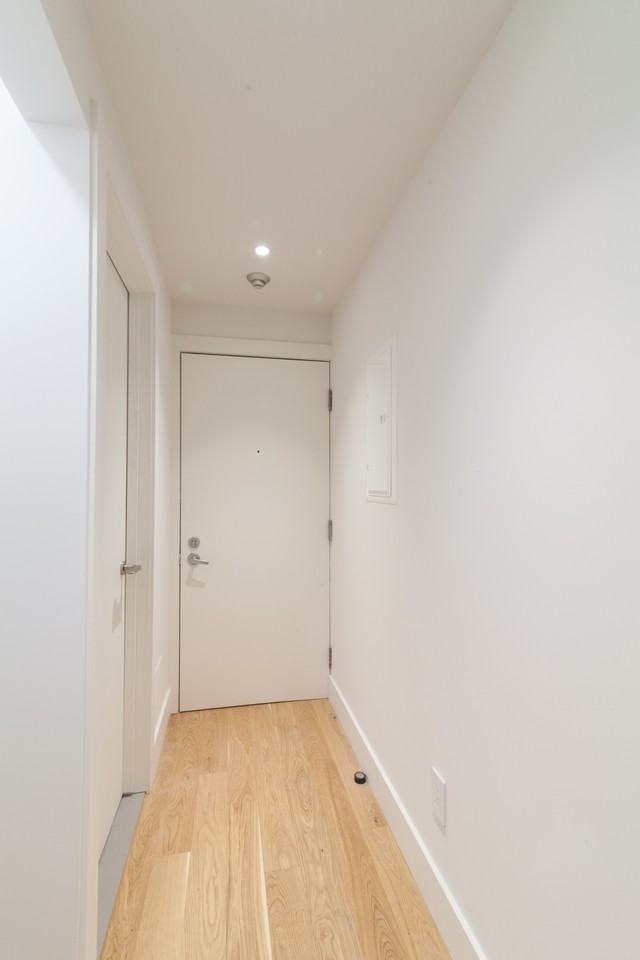 4390 Grand Boulevard - Photo 4 of 50