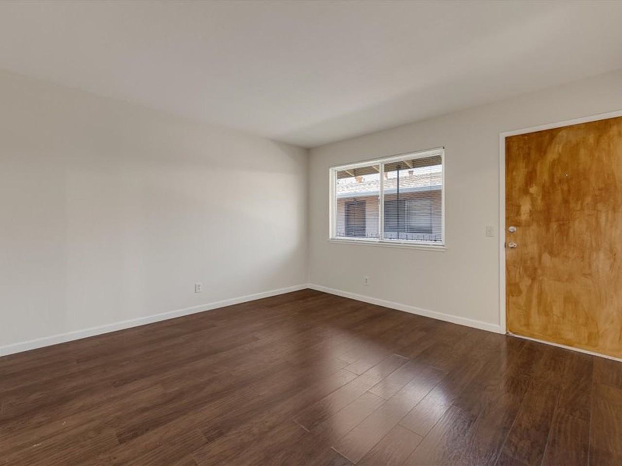 1185 Bird Ave - Photo 4 of 16
