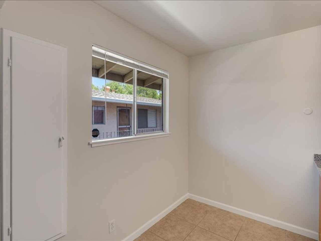1185 Bird Ave - Photo 6 of 16