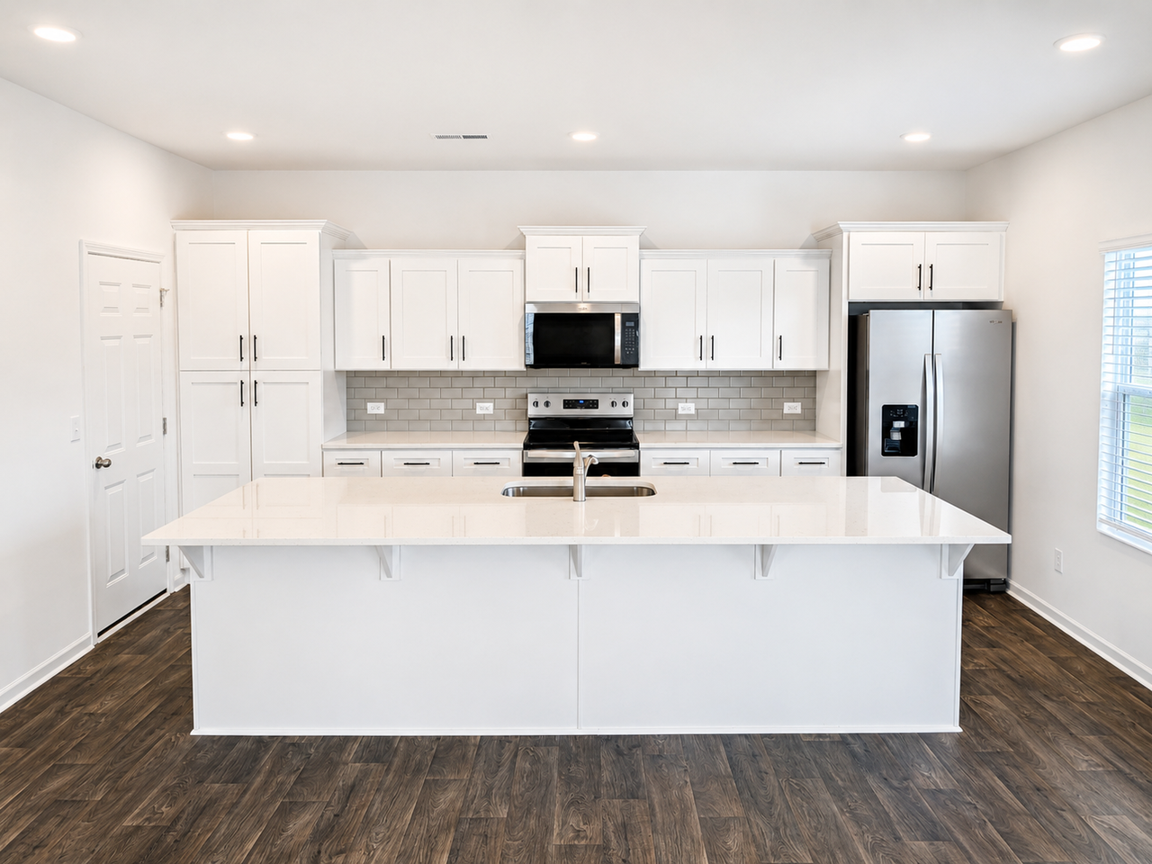 429 Gentle Bend Cv - Photo 7 of 17
