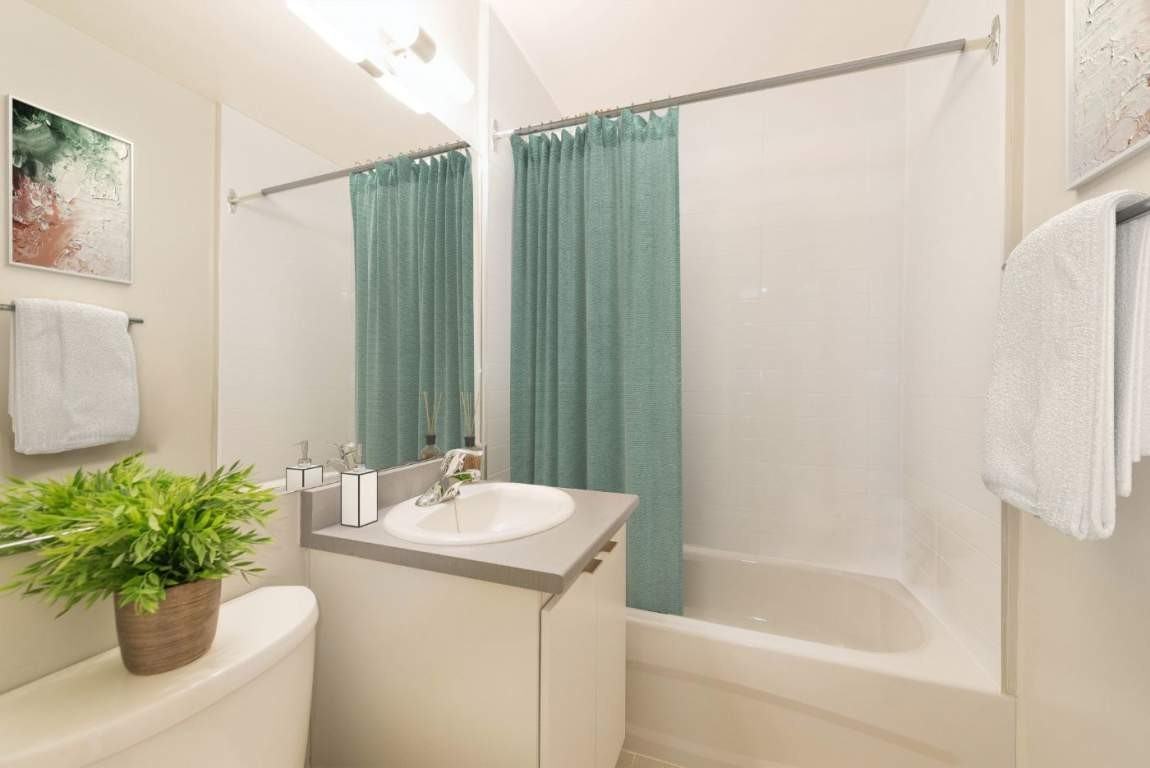 435 Kerr Street - Photo 7 of 12